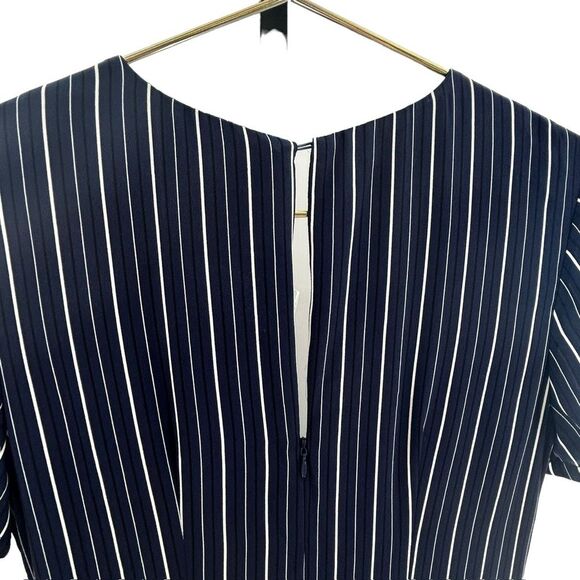 Revolve J.O.A. Women’s‎ S Short Sleeve Wide Leg Jumpsuit Navy Blue Stripe Belted - Picture 6 of 9